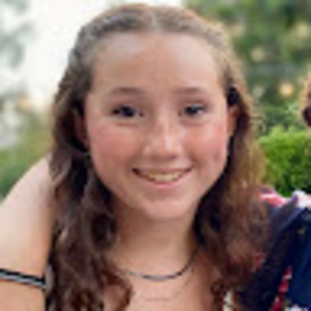 Meet your Posher, Alaina